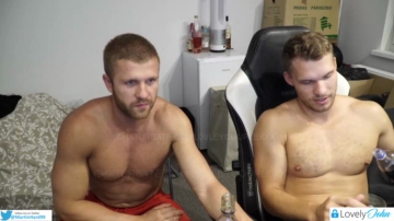 Lovleycouplexxx  22-07-2021 video butt